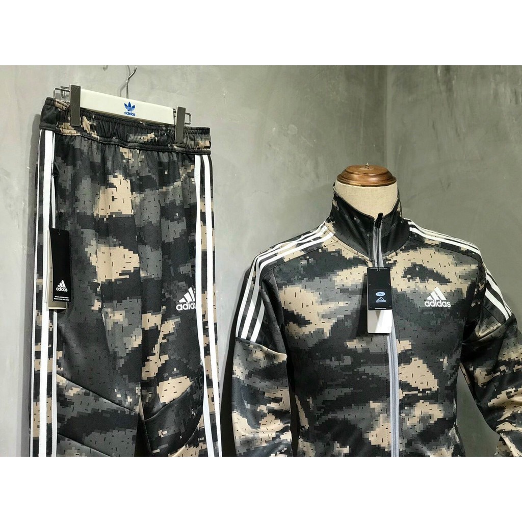 6/6 XẢ SALE [Ảnh Thật] Bộ nỉ thể thao nam vân camo New * ' . ' : ' : ! ? * . ' " )