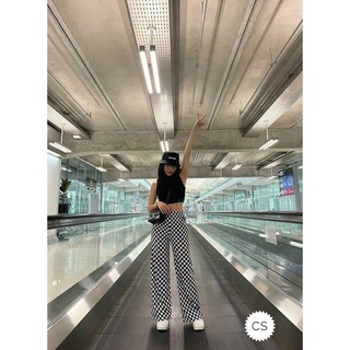 Quần ống rộng caro hot trend