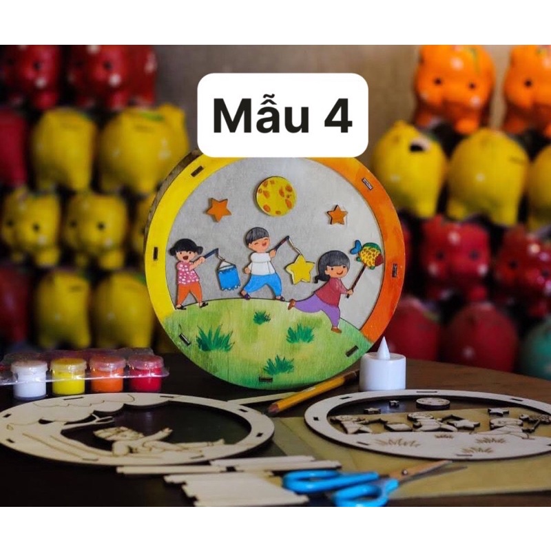 BÉ TÔ MÀU LÀM LỒNG ĐÈN TRUNG THU