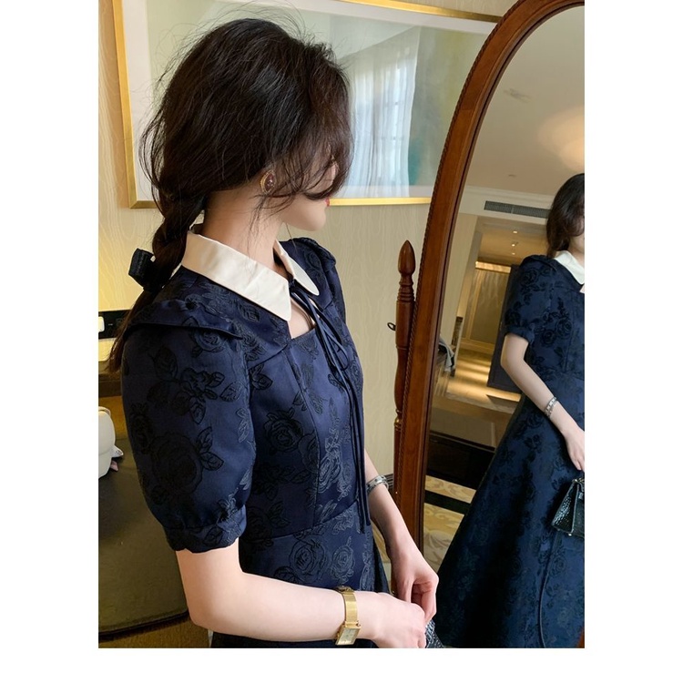 Đầm Hoa Hồng Thiết Kế Xinh Xắn Nữ Tính