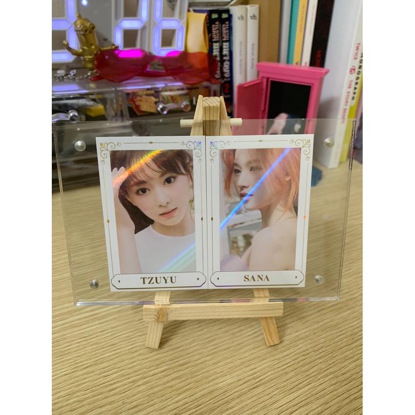 Khung Ảnh Đứng Bằng Acrylic Để Bàn Trang Trí