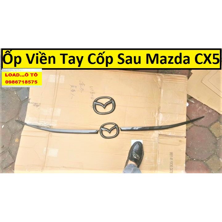 Ốp Viền Tay Mở Cốp Sau, Logo Xe Mazda CX5 2022-2018 Mẫu Carbon Cao Cấp Nhất Thị Trường