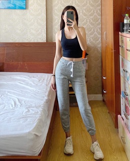 Quần jogger ống bo thêu ó