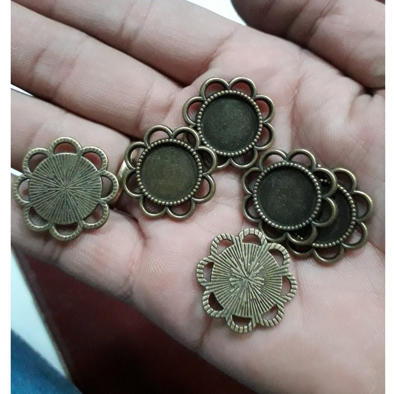 Khay phôi 100gram size 14mm - 39k ( 1kg = 320k )