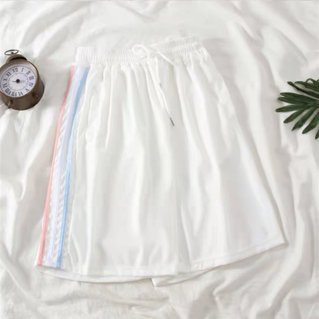 Quần Short Đùi 3 Sọc RAINBOW Unisex [FREESHIP] 🌸 Shorts ống rộng cạp chun trơn màu ĐEN | TRẮNG | XANH Ulzzang N05