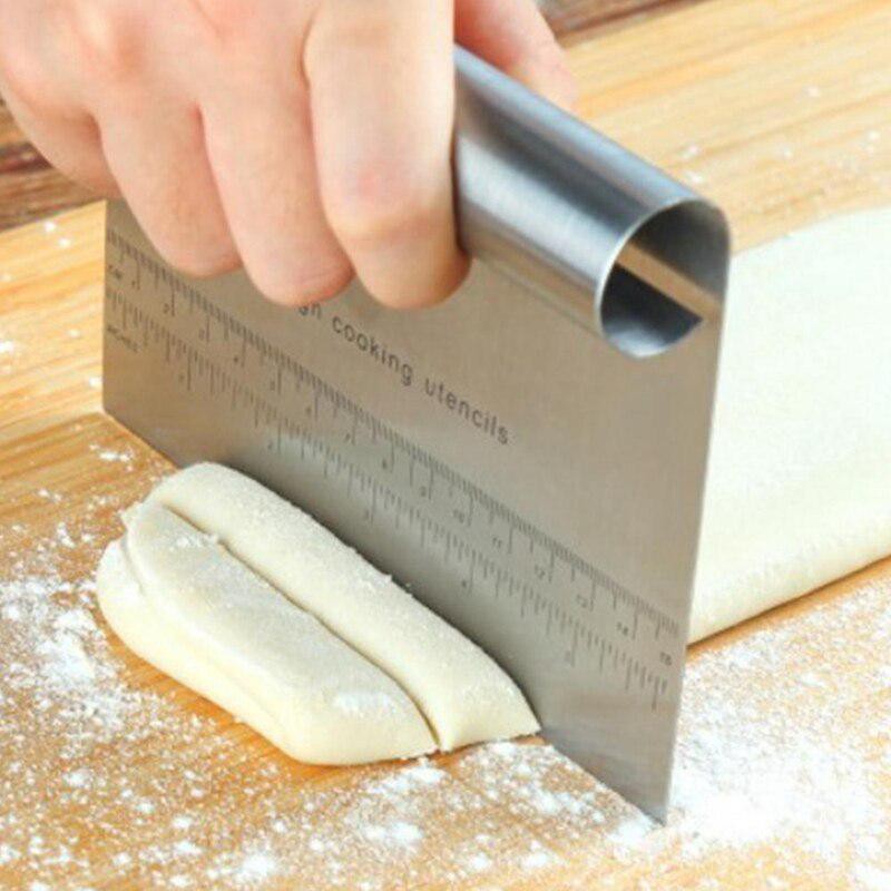 Dao cắt bột bánh bằng thép không gỉ tiện dụng cho nhà bếp