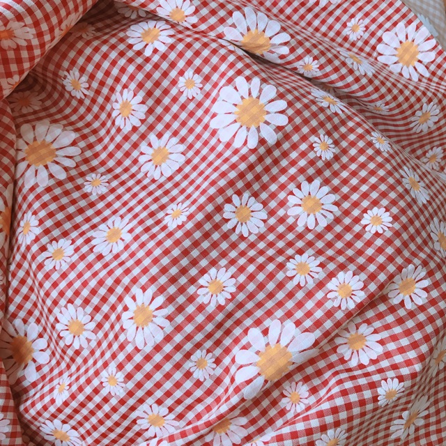 Vải caro hoa cúc to may váy áo mùa hè mềm mát