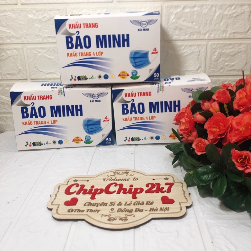 (Xả hàng) Hộp khẩu trang y tế 4 lớp kháng khuẩn màu xanh 50 cái