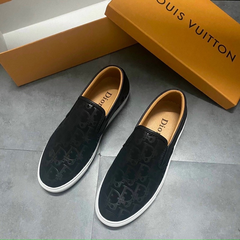 Giày slipon nam dio.r da lộn dập chữ đế đúc tăng chiều cao hàng Fullbox.