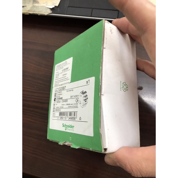 cầu dao, khởi động từ schneider chính hãng LC1D25B7