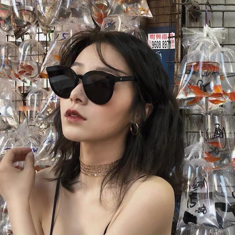 [Mã FAMAYWA giảm 10k đơn từ 50k] Kính V Unisex, Kính Thời Trang, Tongkhochitue | BigBuy360 - bigbuy360.vn