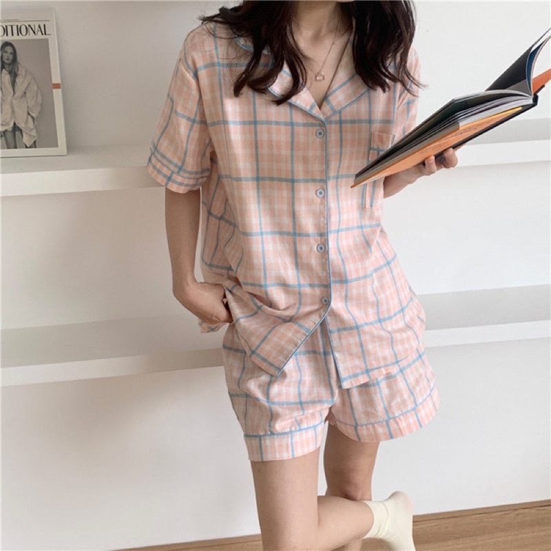 Bộ ngủ/ mặc nhà pijama ngắn ulzzang hoạ tiết kẻ caro | BigBuy360 - bigbuy360.vn