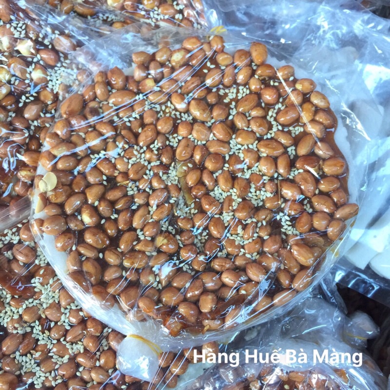 Bánh tráng kẹo đậu phộng đậm hương vị của tuổi thơ - Đặc sản Huế