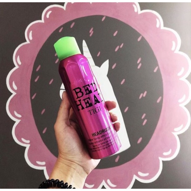 Xịt tạo bóng Tigi Headrush