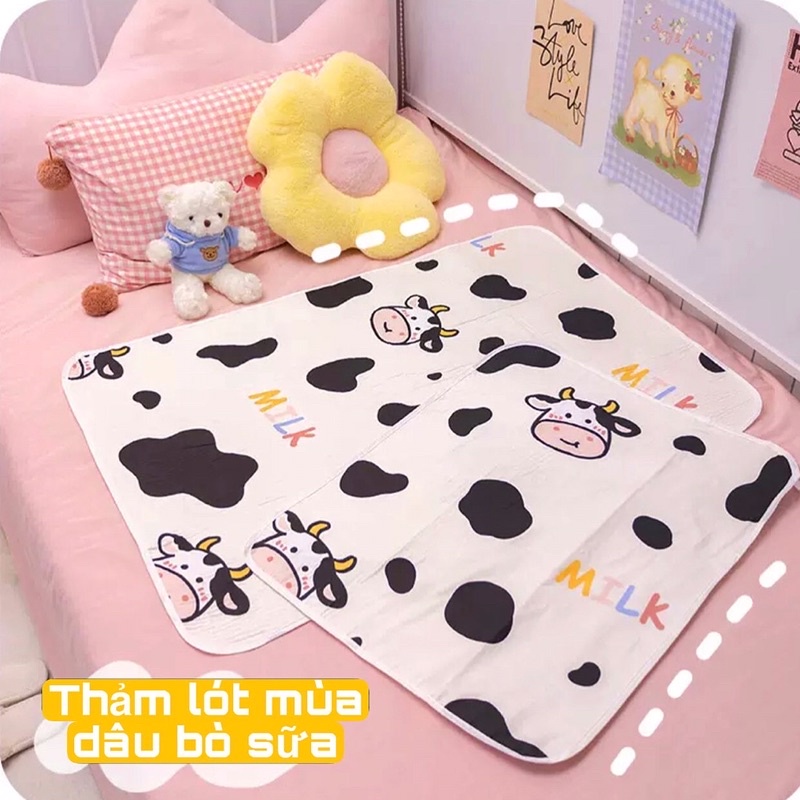Miếng Lót kinh nguyệt Chống thấm mùa dâu, thấm hút tốt, dễ giặt, dễ sử dụng. Thảm chống tràn cao cấp