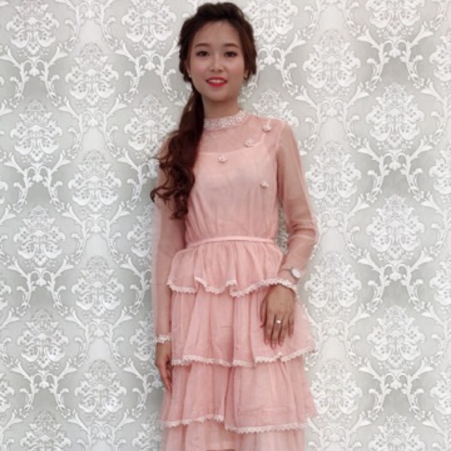 Đầm công chúa tầng