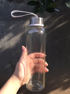 Bình nước thuỷ tinh 500ml có dây xách