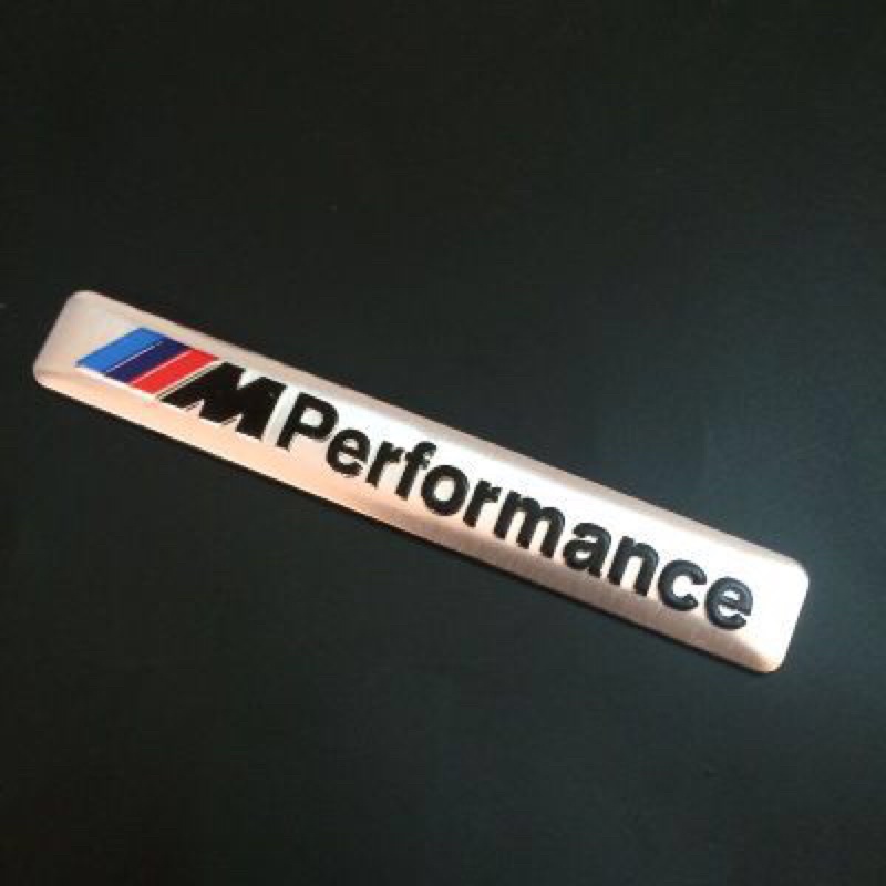 Logo M Performance 3D Hợp Kim Luxury