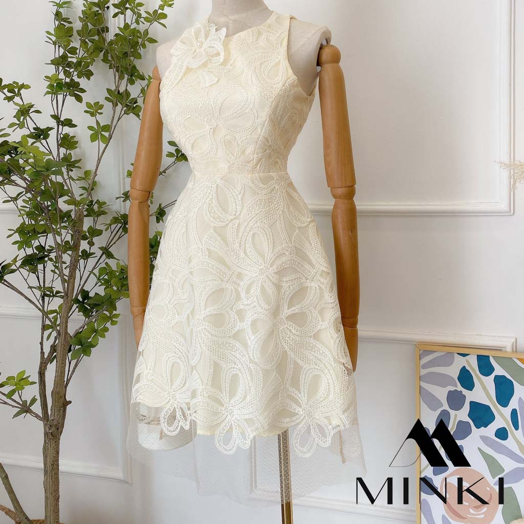 ĐẦM REN SÁT NÁCH KÈM HOA 4 MÀU - CHẤT REN CAO CẤP - MÀU CAM /  TRẮNG / ĐEN / NUDE