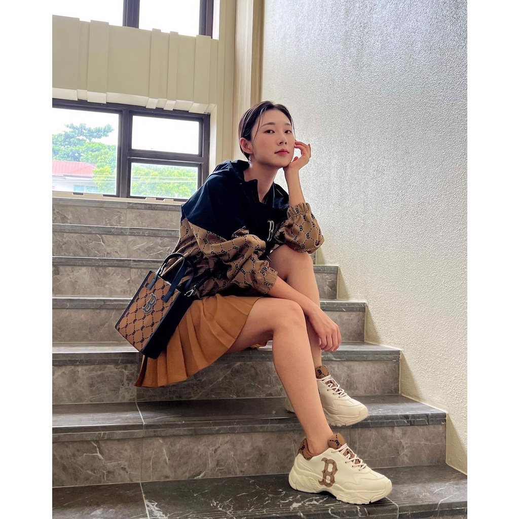 Giày MLB Boston Chính Hãng 🔴SIMPLE SNEAKER🔴 MLB Big Ball Chunky Diamond Monogram Boston Red Sox Beige