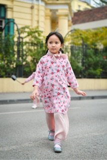 Áo Dài Nhung Cho Bé diện Tết