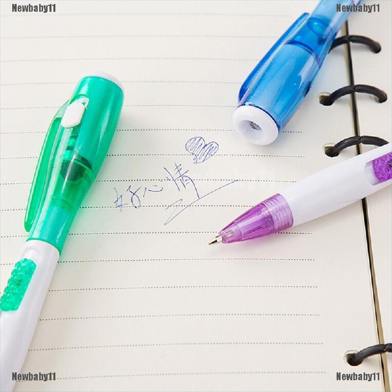 Bút Bi Tích Hợp Đèn LED Dễ Thương