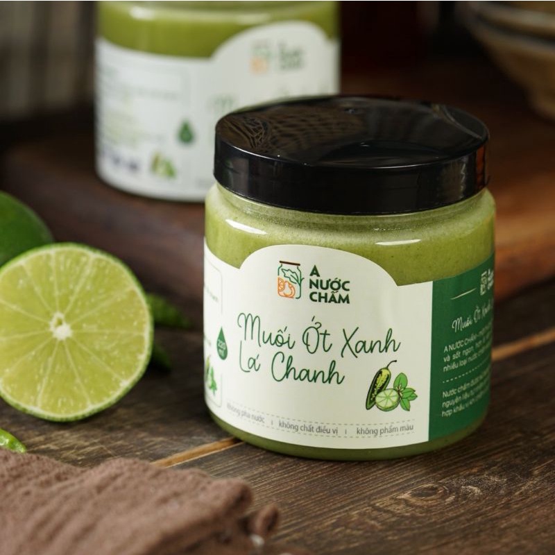 Nước chấm hải sản muối ớt xanh...vị lá chanh non thơm nồng cay trọn vị