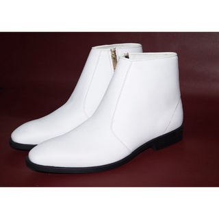 Giày boot nam màu trắng da bò thật. Mã số: B230