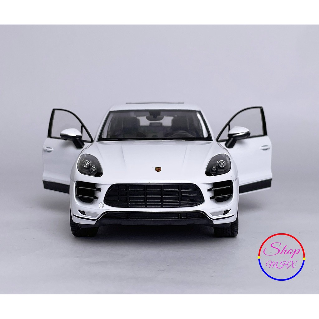 Xe mô hình sắt Porsche Macan Turbo TẶNG KÈM BIỂN SỐ tỉ lệ 1:24 hãng Welly