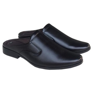 Dép bít mũi nam Trường Hải da bò thật đế cao su không trơn màu đen BMN0132