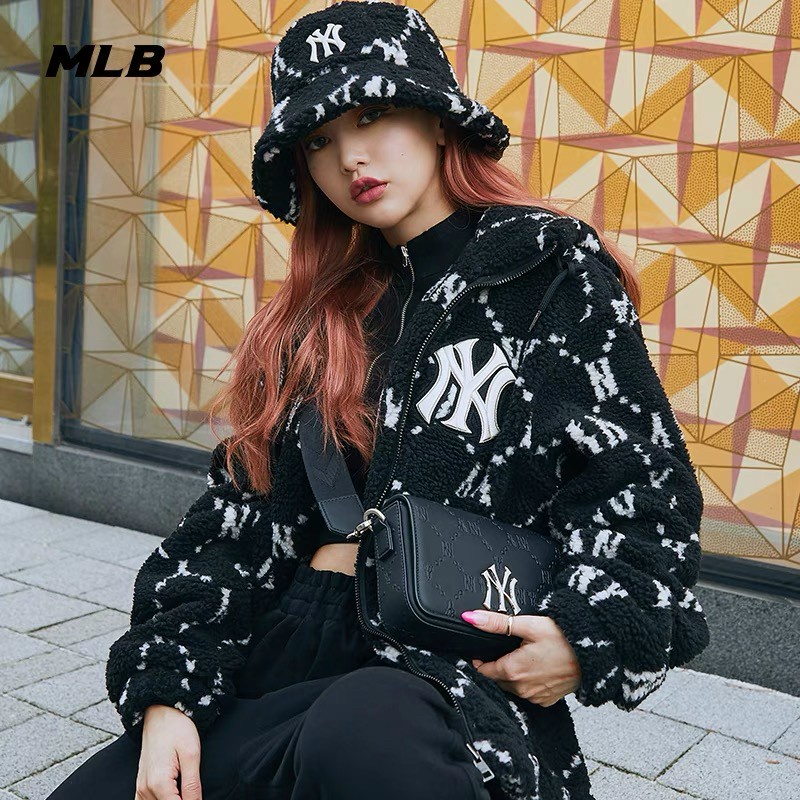 Túi Đeo chéo MLB da size 18x12x4cm hàng xuất dư