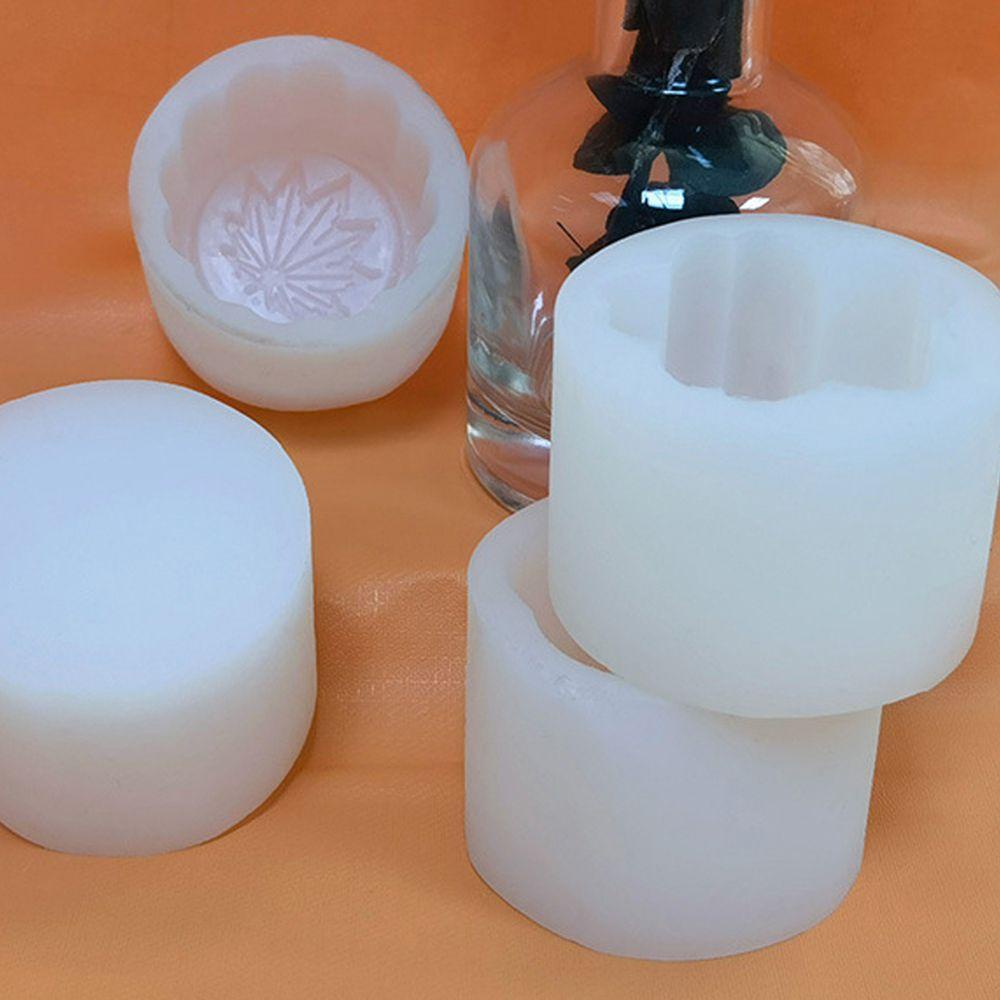 Khuôn Làm Bánh Trung Thu Bằng Silica Gel Hình Lá Phong DIY