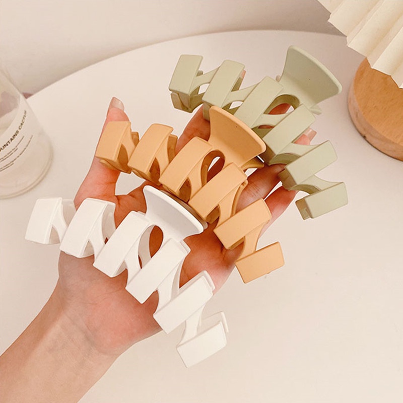 Kẹp tóc nữ thiết kế đơn giản