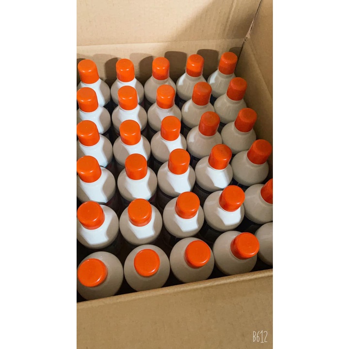 Tẩy trắng quần áo màu Denk Clin