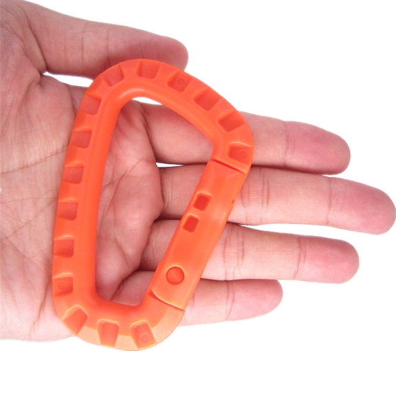 Móc carabiner chữ D treo đồ tiện dụng cho dịp dã ngoại