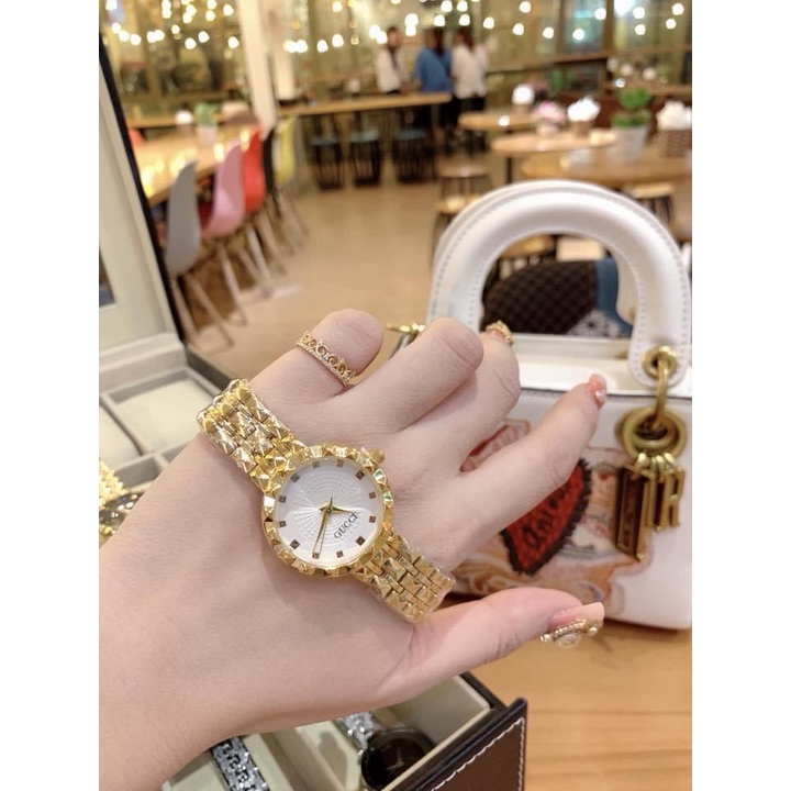 Đồng hồ GUCCI kim loại mặt tròn, tặng kèm box