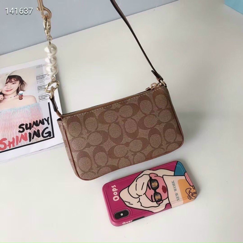 TÚI COACH NOLITA 19