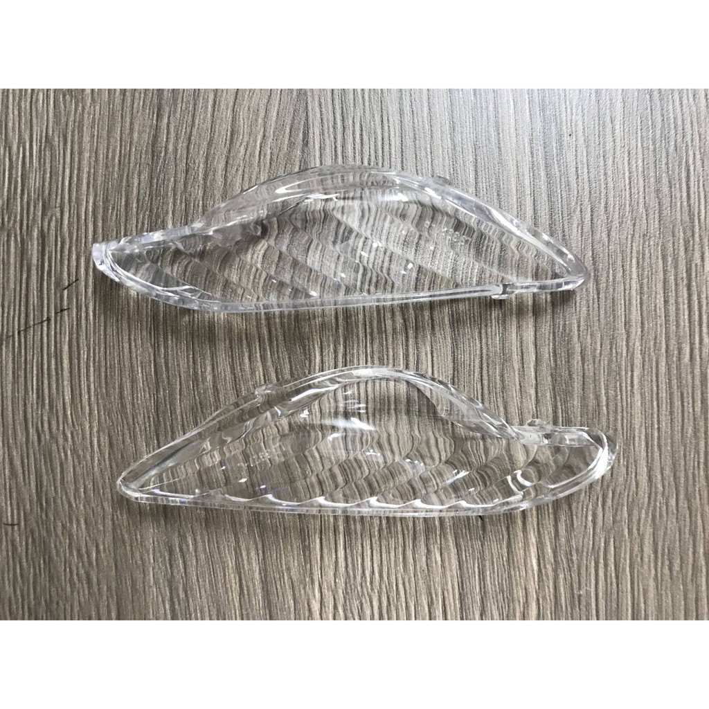 Chụp xi nhan trước RS