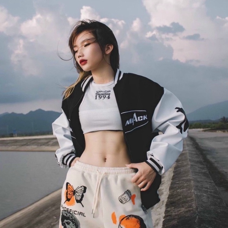 Áo khoác bomber vải dù nam nữ Unisex cao cấp 2 lớp dày dặn, áo khoác phao đẹp form rộng mặc đôi, couple màu đen K017 | BigBuy360 - bigbuy360.vn