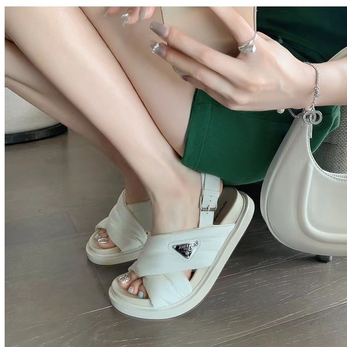 Giày xăng đan da thật hở ngón đế dày phong cách thời trang mùa hè dành cho nữ 2022