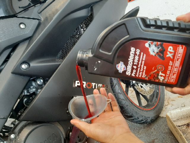 Nhớt Fuchs Silkolene Pro 4 10w40 Cao Cấp