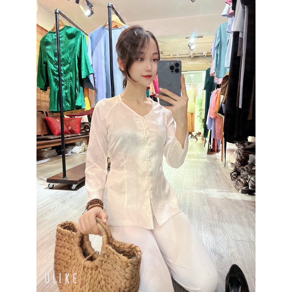 ❄️Áo lụa trắng bà ba lụa gấm Hàn Châu # Đồ Phật tử lụa cao cấp # bà ba vân gấm hoa sen cúc ngọc xinh xắn AB12 Trắng