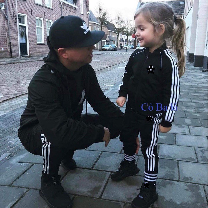 Bộ thể thao adidas 3 Sọc kẻ trên tay áo và ống quần cho trẻ em