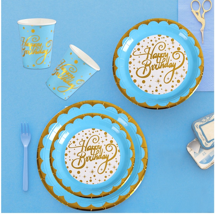 Bộ dụng cụ bàn ăn dùng một lần cho tiệc sinh nhật