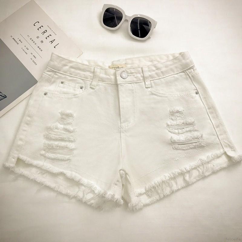 Quần đùi jeans phối rách thời trang cá tính cho nữ