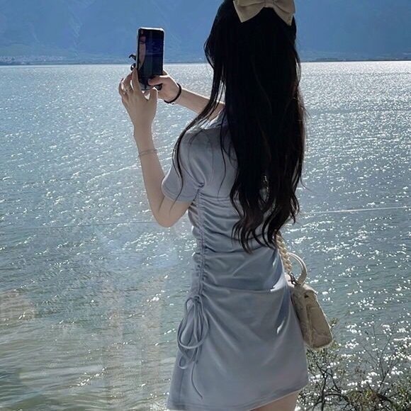 Đầm midi SUXI tay ngắn màu sắc đơn giản thanh lịch