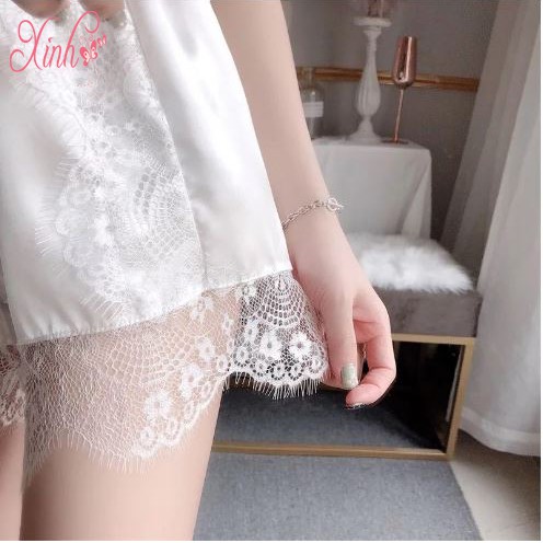 Quần Đùi Nữ Satin Phối Ren Có Thể Mặc Đi Chơi, Đi Ngủ Rất Tiện Lợi | BigBuy360 - bigbuy360.vn