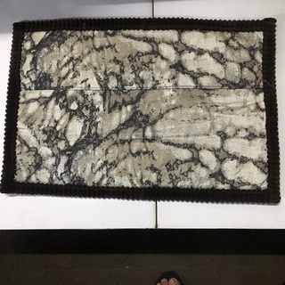 Thảm Dậm Chân Hoa Văn, Vải Bố