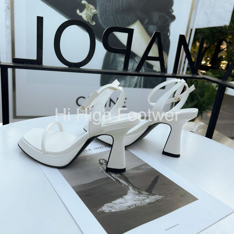 HOT Giá RẺ Giày sandals quai mảnh cao gót ulzzang cứng cáp cho nữ 2023