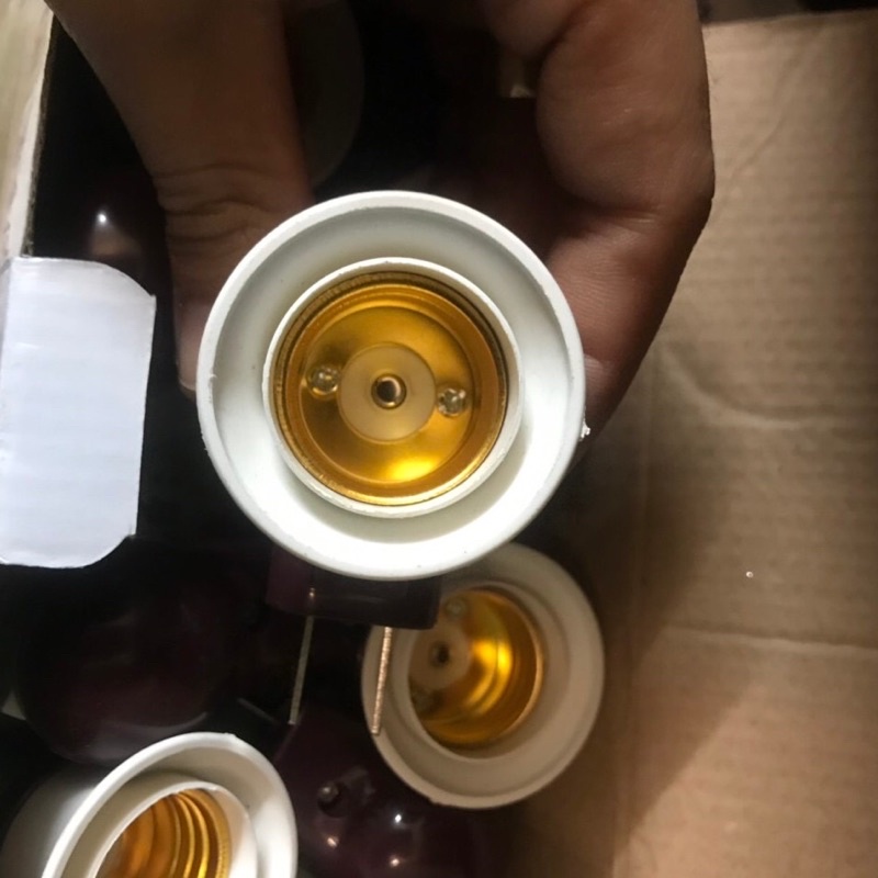Đui Đèn Chống nước E72,Đuôi Đèn Có Phích Cắm Và Công Tắc